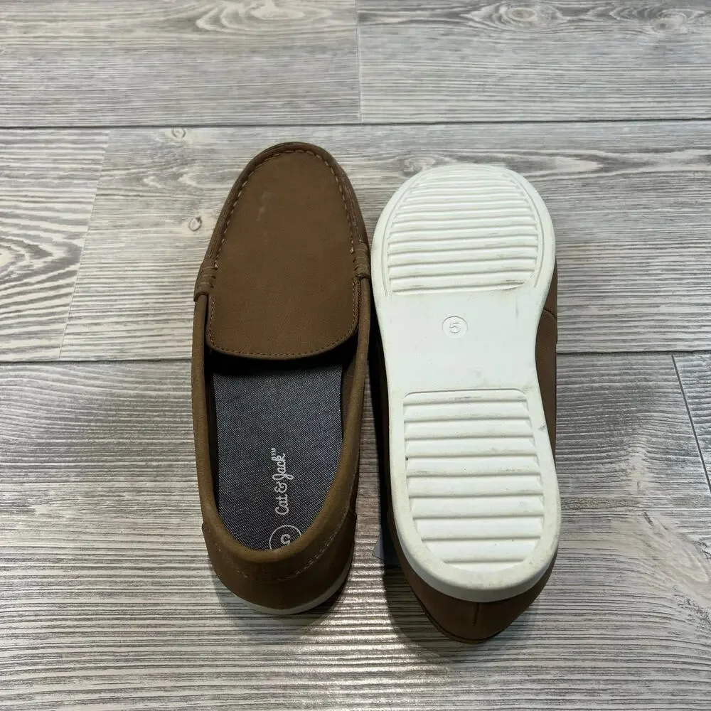Cat & Jack Boys' Alden Slip On Loafers, Cognac, NWT Size 5